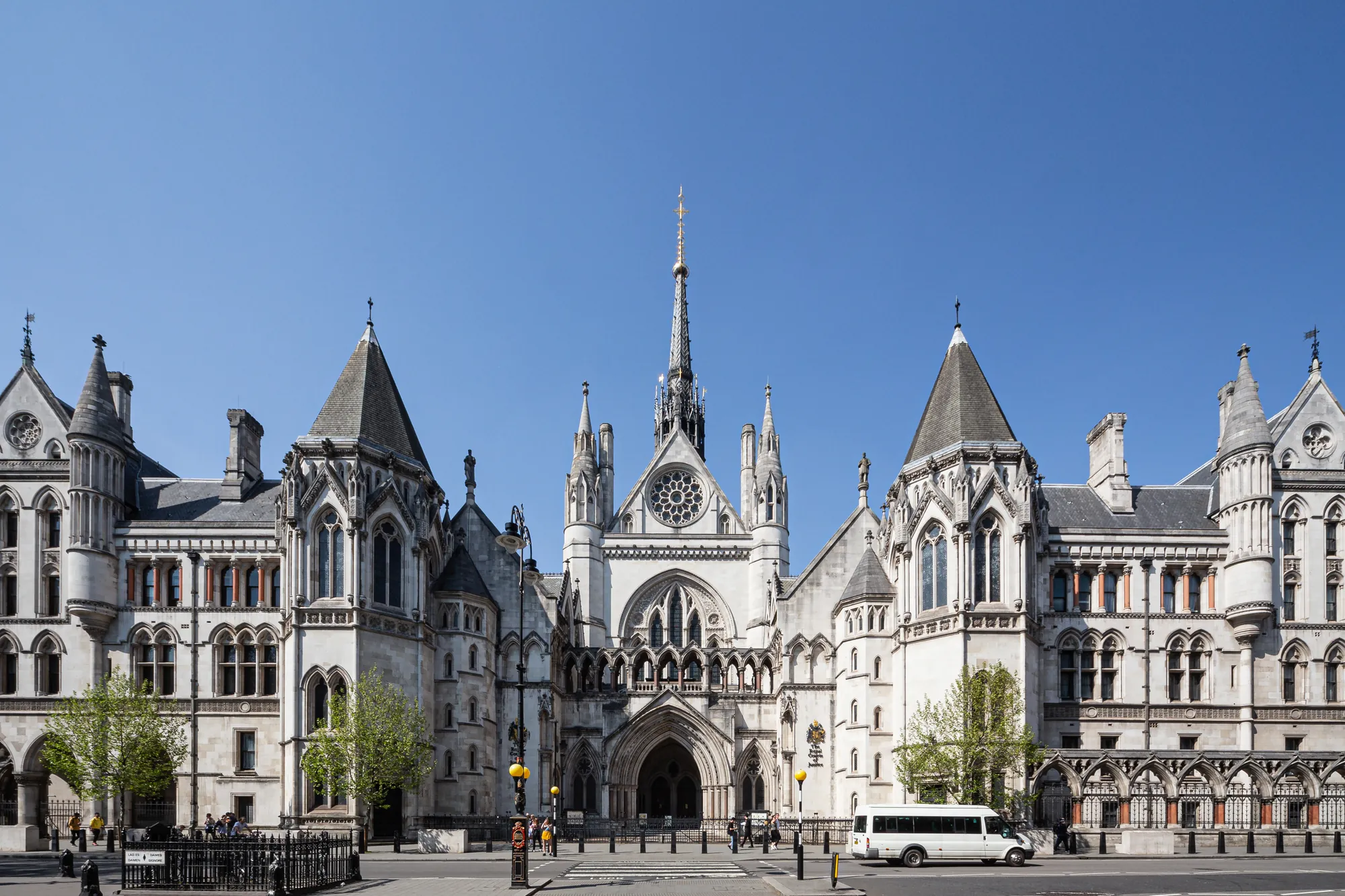 الترجمة القانونية العربية London