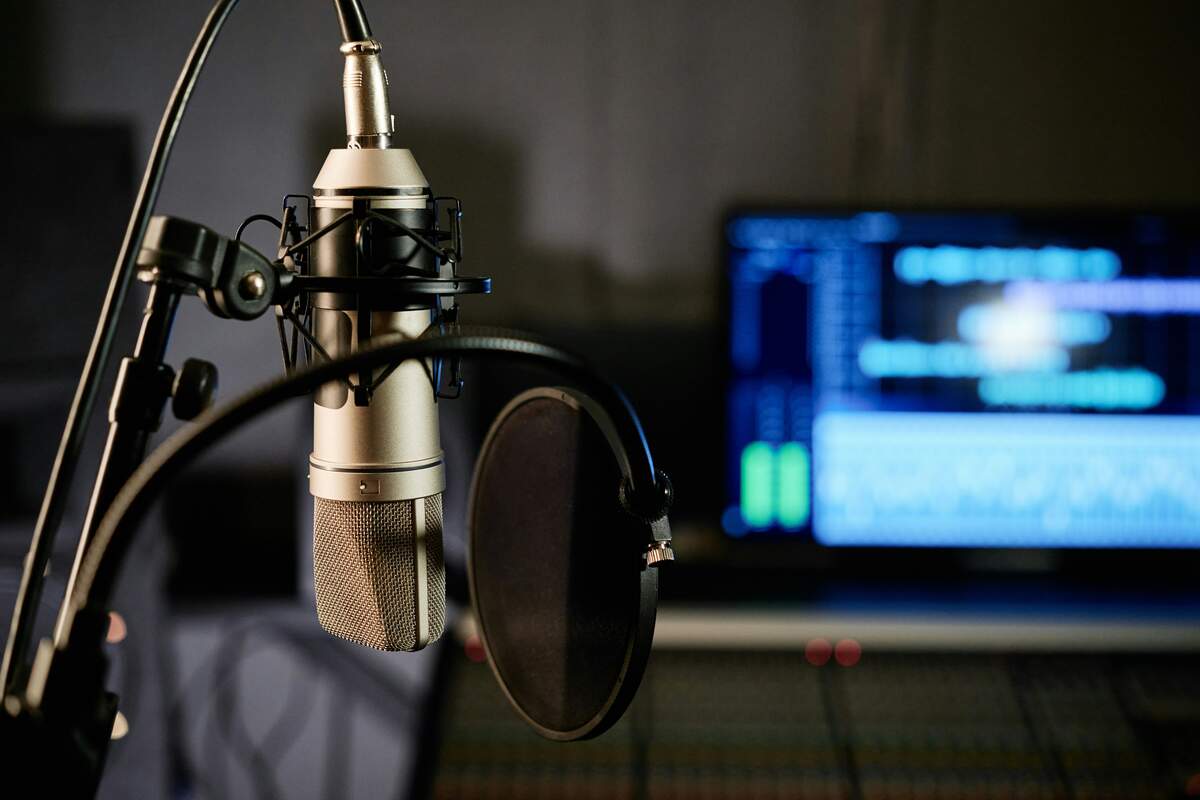 Arabic Voice-Over & Dubbing Services